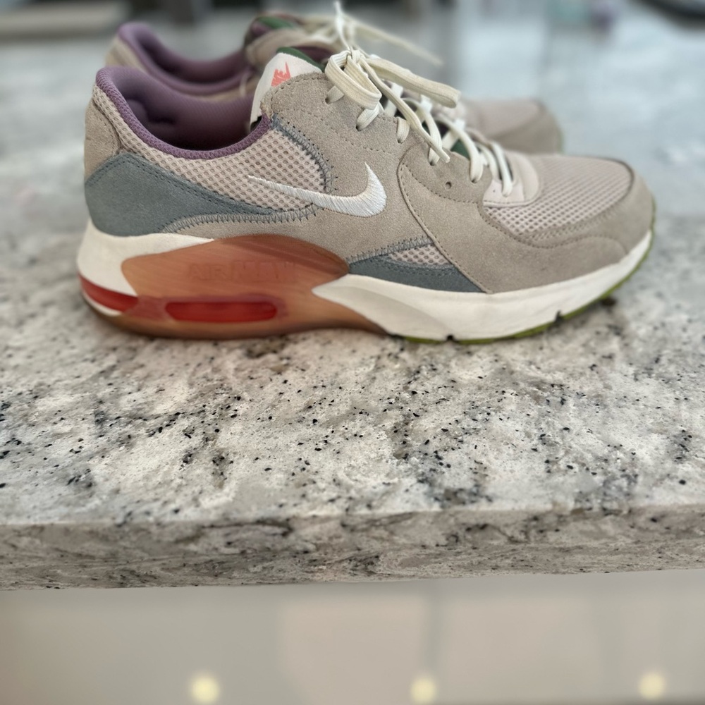 Nike Airmax Women's Sneakers